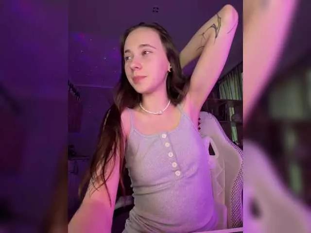 -LittleFairy- on BongaCams