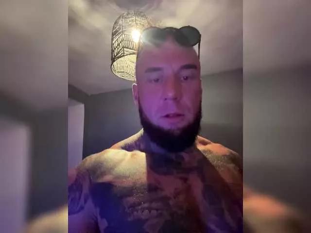 4fame4funy on BongaCams 