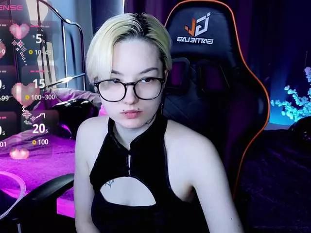 Akemi-Sora on BongaCams 