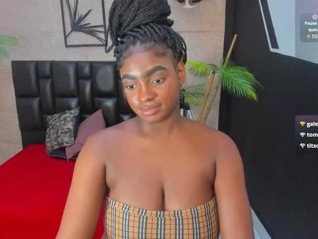 alanabonny on BongaCams 