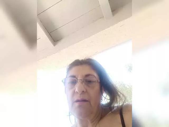 Offline albinochka44 on BongaCams