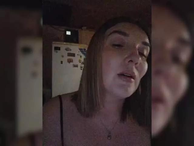 AleksaBalan on BongaCams 