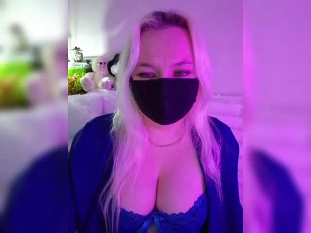 Alicekitty on BongaCams 