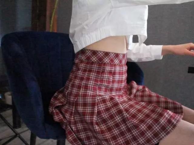 AlicetheFox on BongaCams 