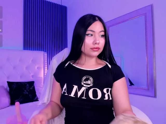 Freechat aliscollins on BongaCams