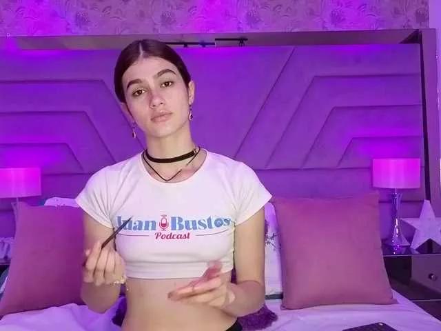 Offline AlissMoon on BongaCams