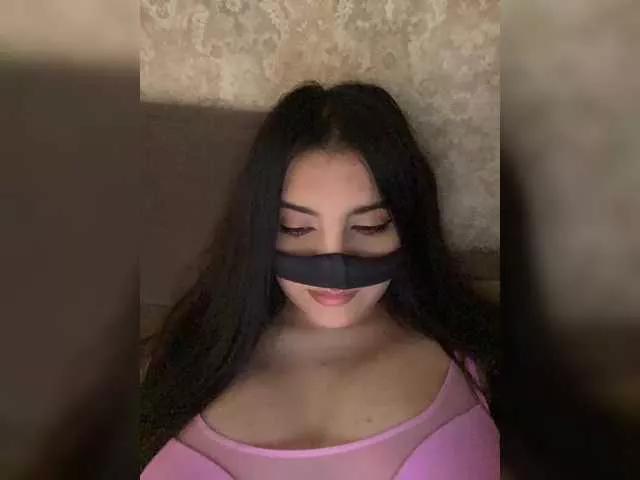 aloeloea on BongaCams 