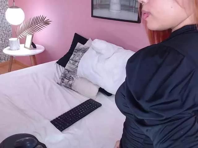 AlyaConnelly on BongaCams 