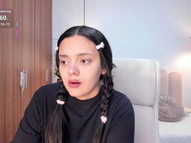 amelia-cherry on BongaCams 