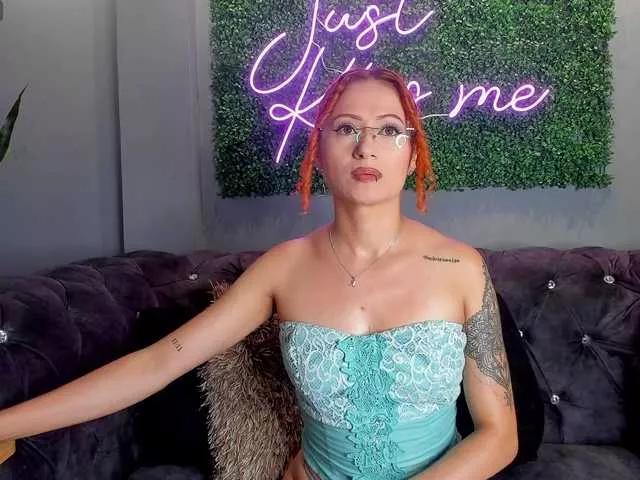 amyevans on BongaCams 