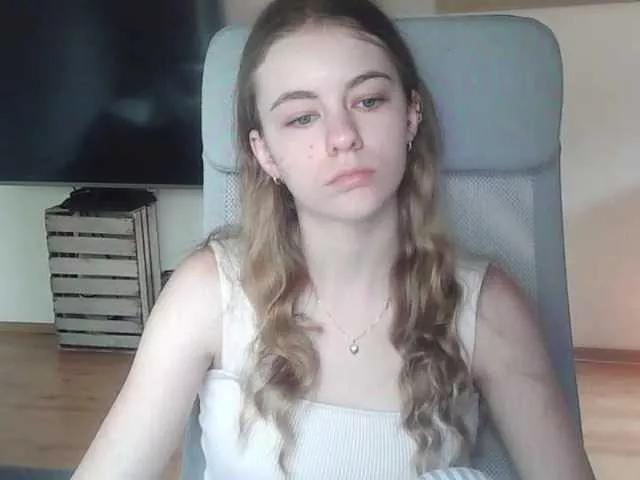 Offline AriaModel on BongaCams