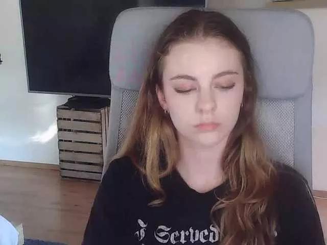 Offline AriaModel on BongaCams