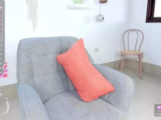 Offline Aura-cuutee on BongaCams