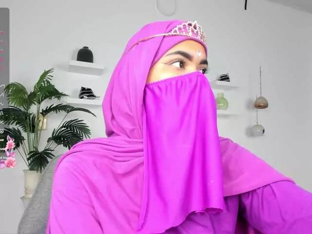 Offline Aura-cuutee on BongaCams