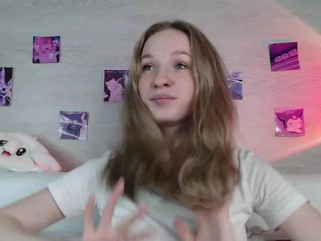 b4by-Emilia on BongaCams 