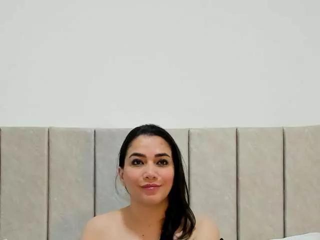 BabeLeidy on BongaCams 