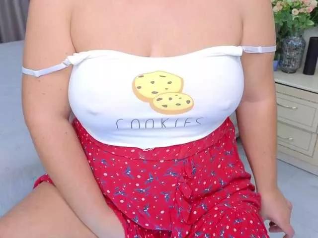 Cute Baby-Mary wants you to fuck her body now Baby-Mary from BongaCams