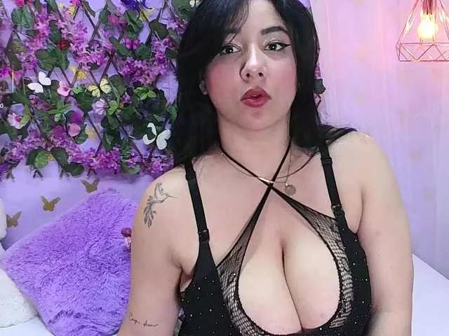 bigboobsrose1 on BongaCams 