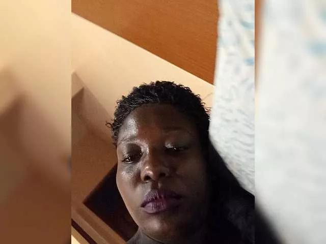 Blaqlover on BongaCams