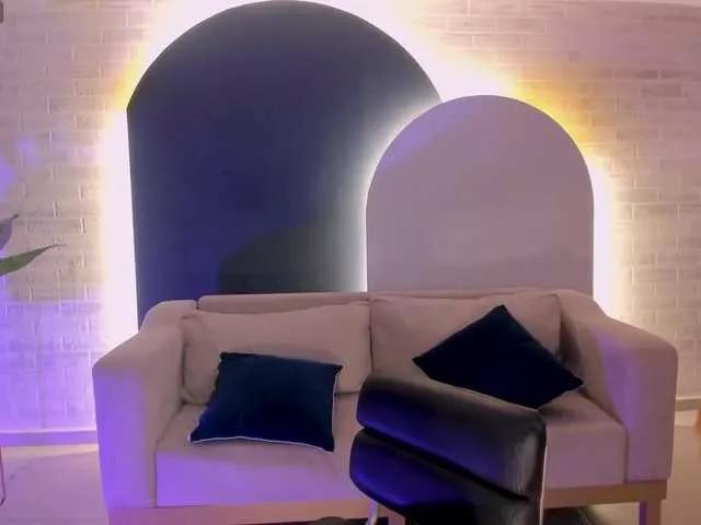 Offline BrendaKoleman on BongaCams