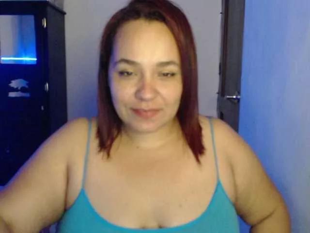 Brunettedeli3 on BongaCams 