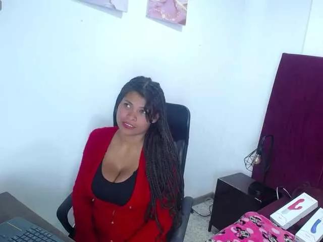 Freechat CamiilaReyes on BongaCams