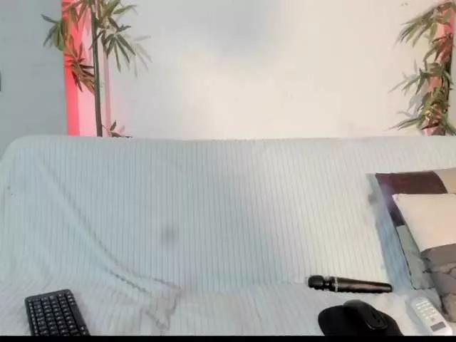 Offline camilathomsson on BongaCams