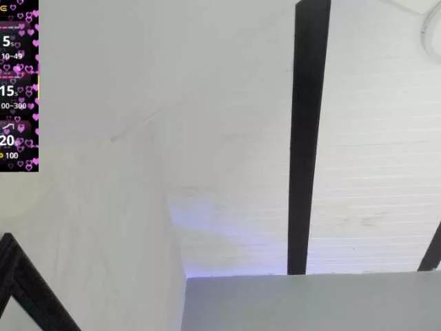 Offline Candaceowens on BongaCams