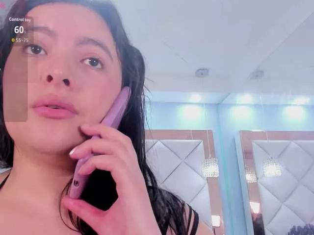 Offline carlawoods on BongaCams