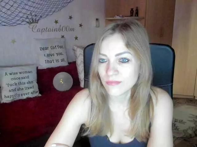 Offline CherishSia on BongaCams