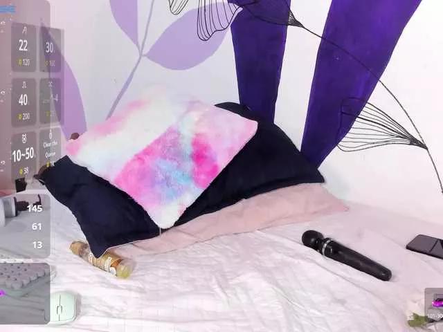 Offline Chloe- on BongaCams