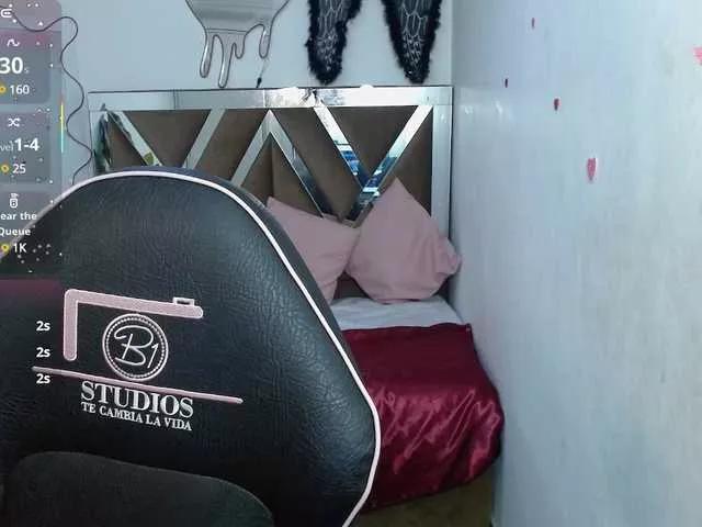 CLEO-TAY on BongaCams