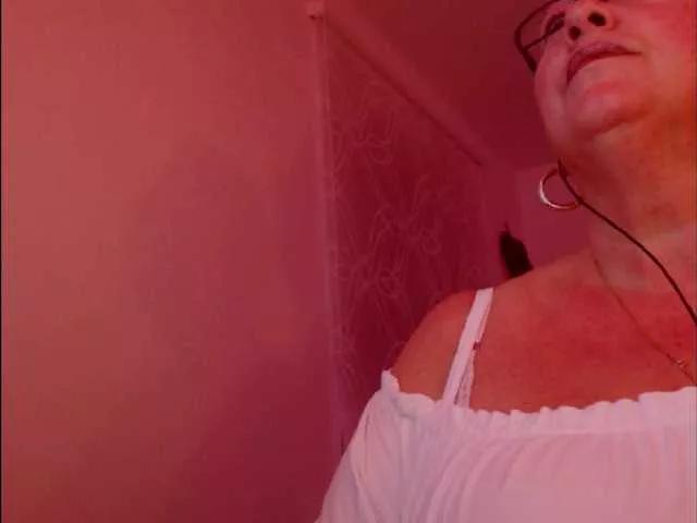 Connyat99 on BongaCams 