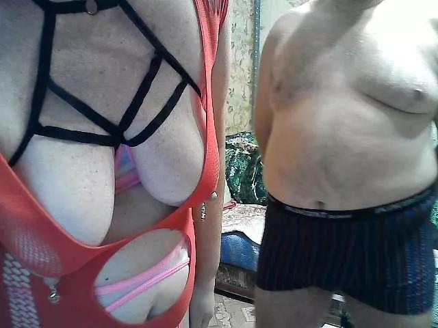 Coolbaby on BongaCams 