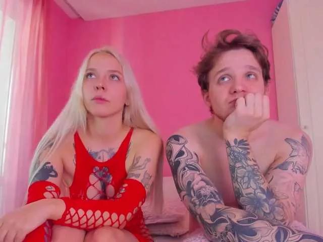 couple-tats on BongaCams 