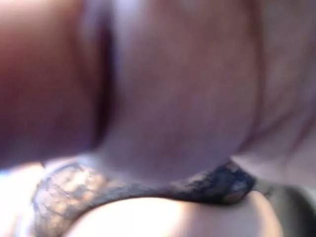 Offline Creamyposh on BongaCams