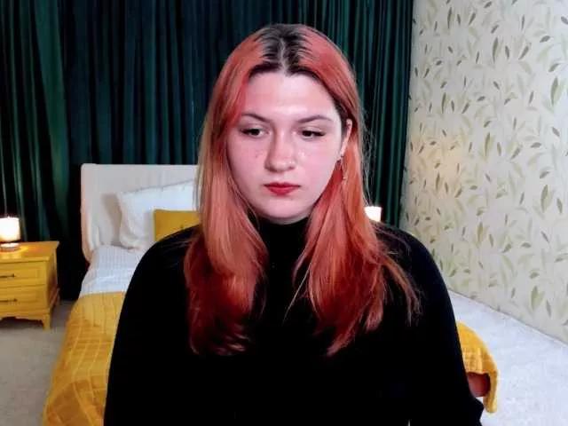 Freechat CrimsonDusk on BongaCams