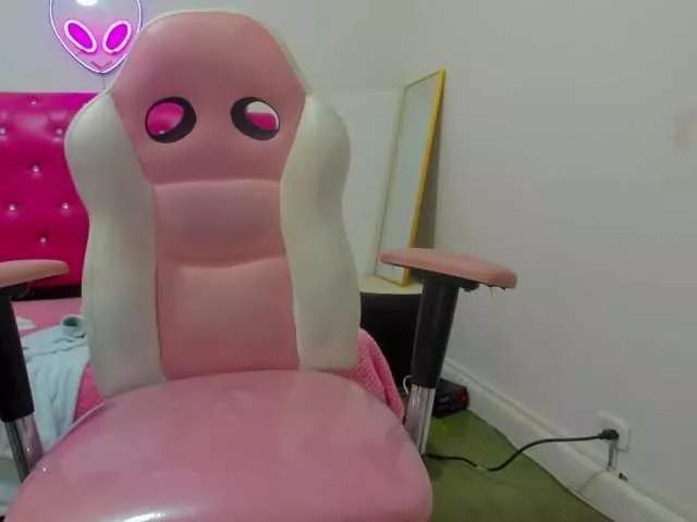 Cristal-rose on BongaCams 