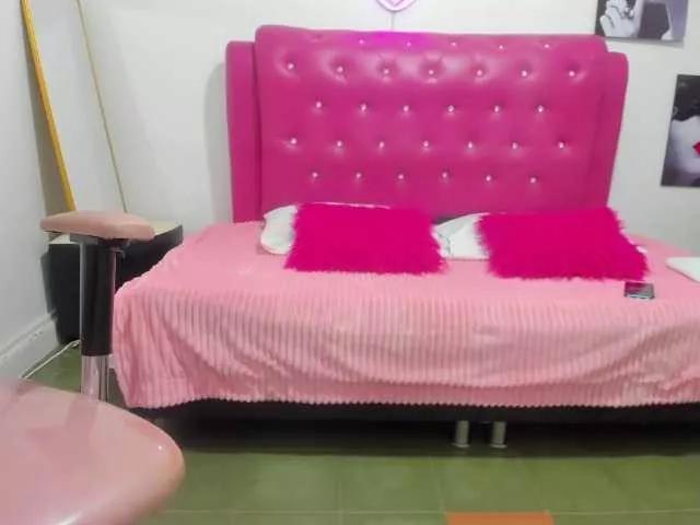 Cristal-rose on BongaCams 