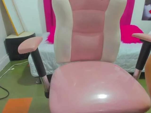 Cristal-rose on BongaCams 
