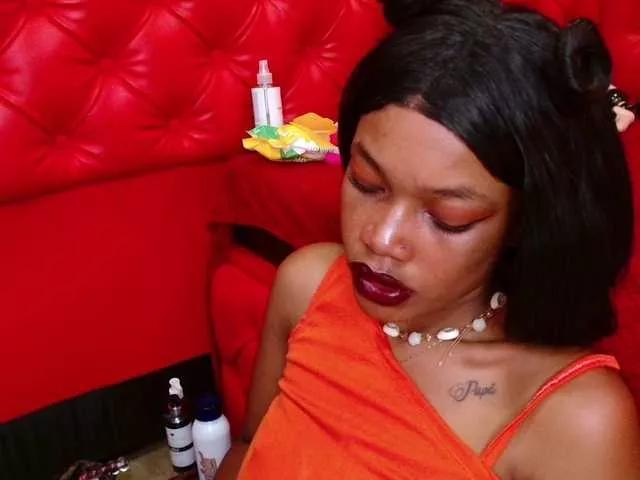 Freechat CrystalBrooke3x on BongaCams