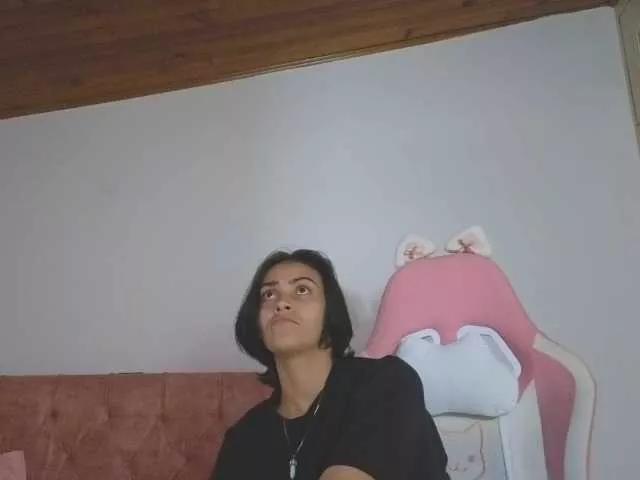 Offline CrystalStarX on BongaCams