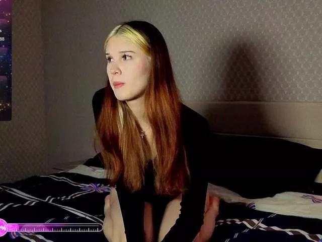 Try Cutie-fox20, she wants to masturbate for you cutie-fox20 from BongaCams