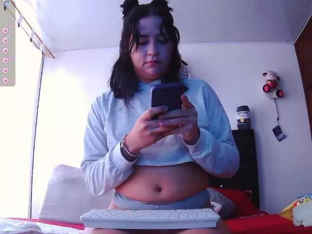 dahyanlove on BongaCams 