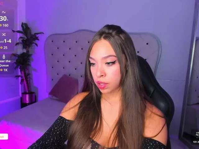 danna-roldann on BongaCams