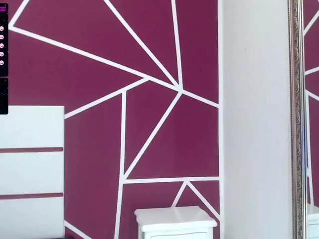 Offline DannaFox on BongaCams