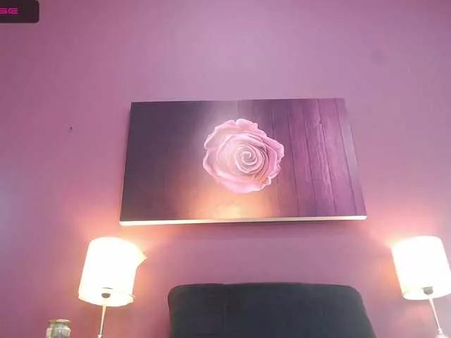 Offline DannaFox on BongaCams