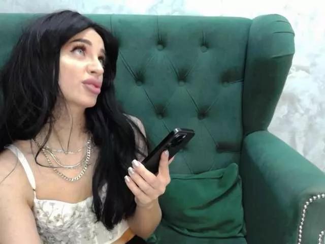 DarinaUK on BongaCams 