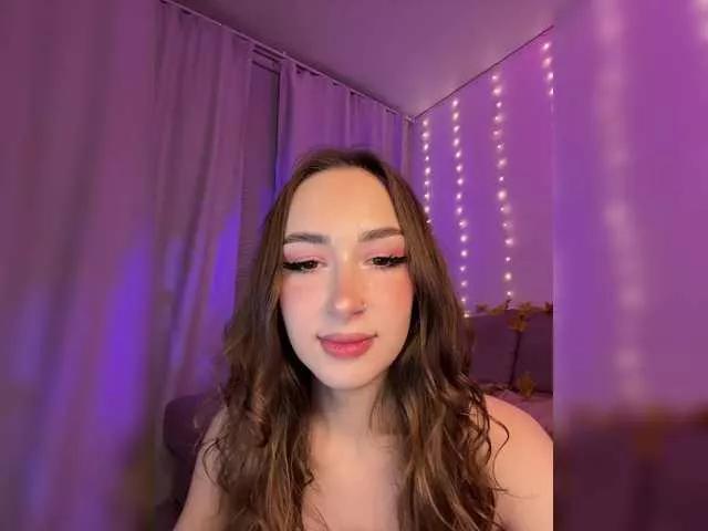 DearAmiira from BongaCams