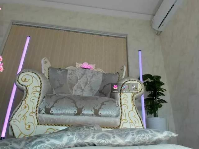 Masturbate to BongaCams's Dialine Dialine from BongaCams